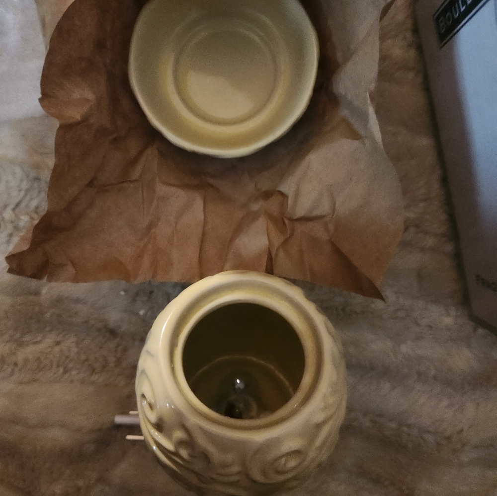 Wall plug-in fregrance warmer - Picture 4 of 5
